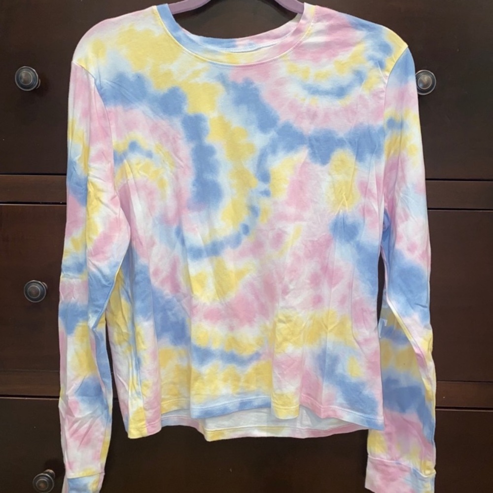Hollister Long Sleeve Tie Dye w Logo on Arms